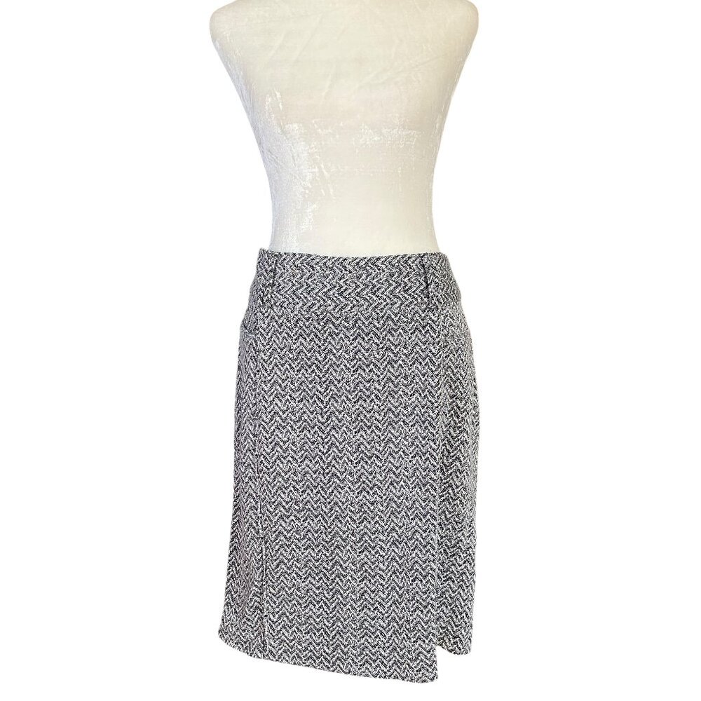 Carole Little black and white stretchy a-line zip skirt women's size 8